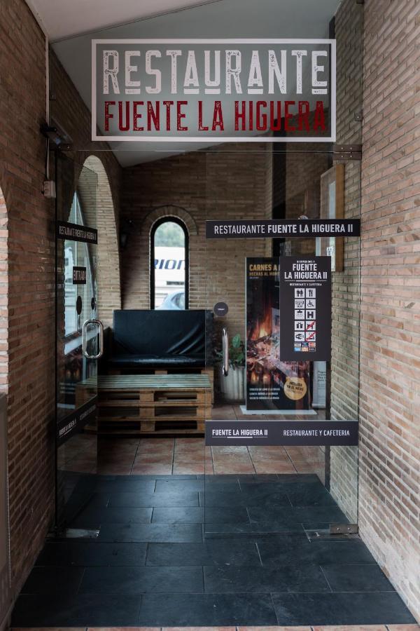 As Hoteles Fuente La Higuera Direccion Valencia La Font de la Figuera Bagian luar foto